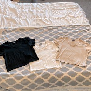 Set of 3 cropped t-shirts